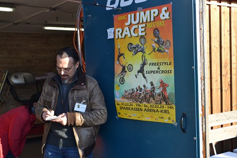 Roland Jump and race